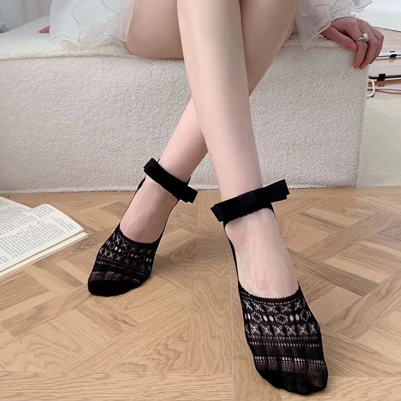 Boat Socks Women's Summer Thin Bow Non-slip Do Not Fall With Hollow Socks Shallow Mouth Invisible Socks Lace Boat Socks Tide