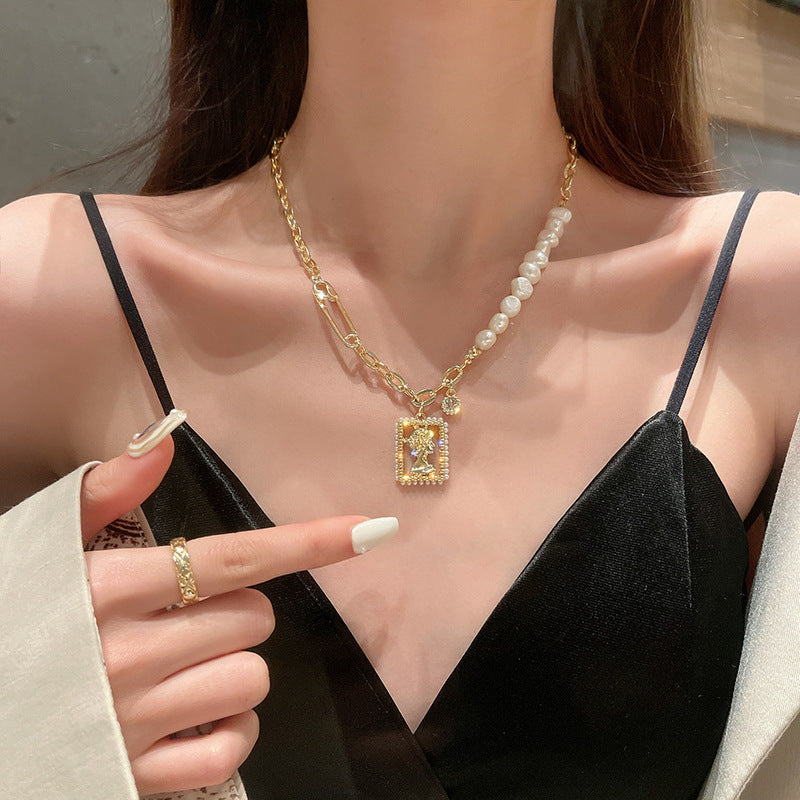 Baroque Freshwater Pearl Necklace Women's Accessories Avatar Clavicle Chain Light Luxury Niche Design Asymmetric Necklace