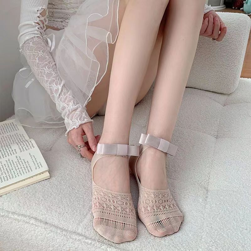 Boat Socks Women's Summer Thin Bow Non-slip Do Not Fall With Hollow Socks Shallow Mouth Invisible Socks Lace Boat Socks Tide